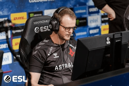 Xyp9x